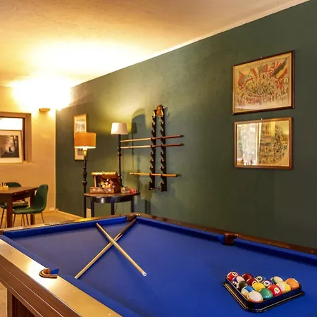 Aparthotel Claviere Otel Claviere