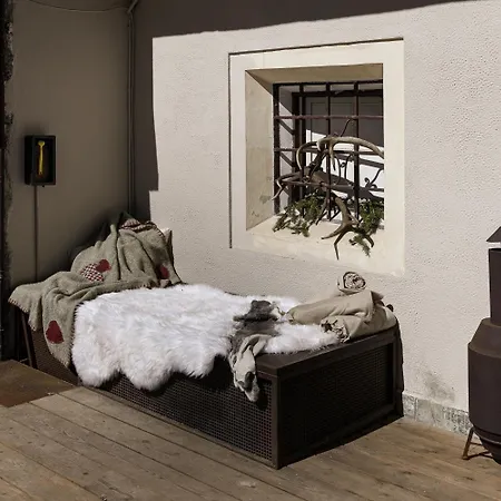 Aparthotel Claviere Otel