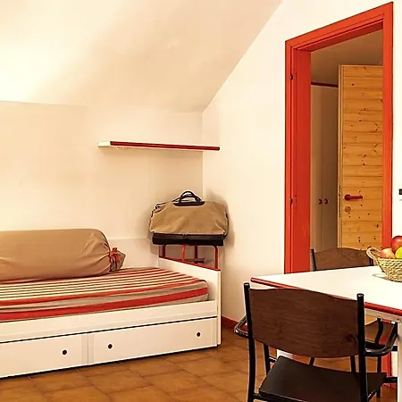 Aparthotel Claviere מלון